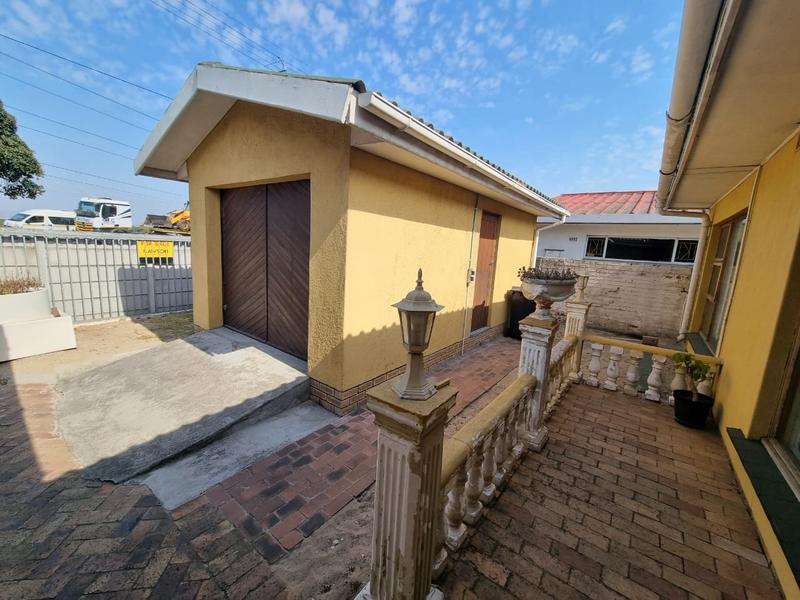 5 Bedroom Property for Sale in Townsend Estate Western Cape